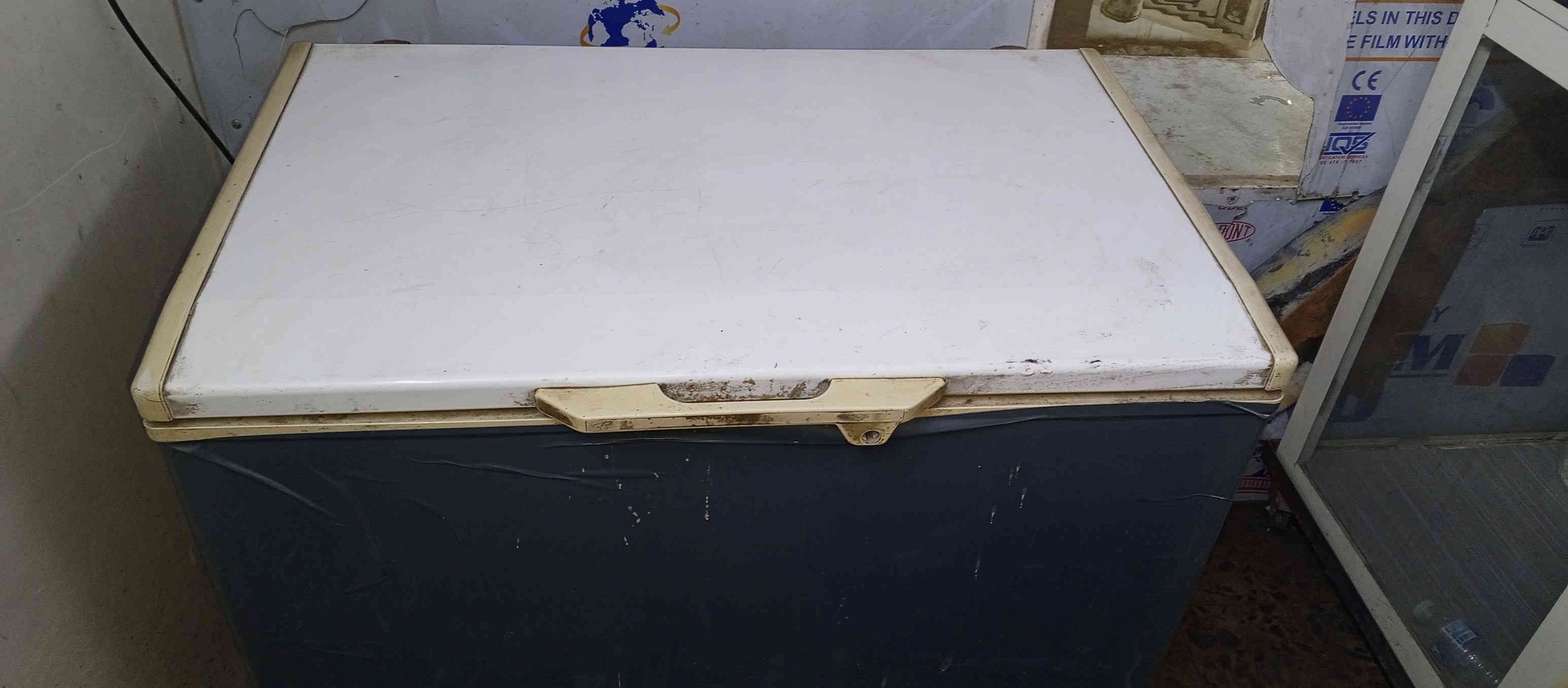 للبيع مكاني بغداد الشعله الي شراي يتصل هذا رقمي ***********
