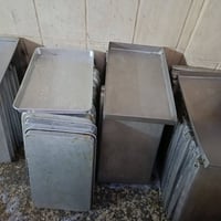 طاوليات 40 في 60  فاوف عدد 35 ستيل غذائي عدد 37 السعر 5000 بغدا تقاطع ...