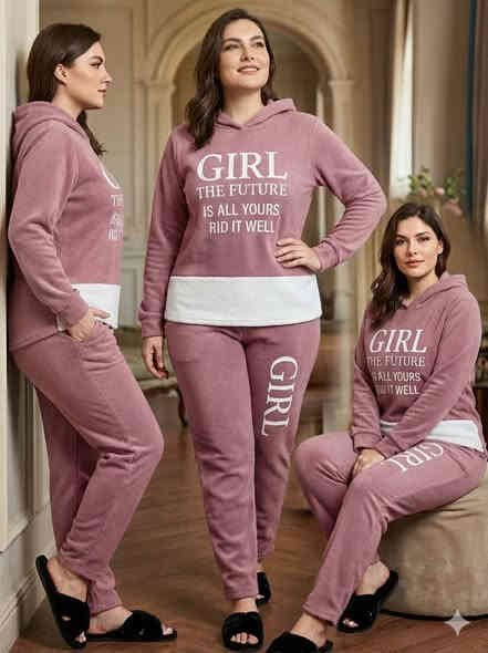 👚✨ بجامة مخمل مصري – نعومة غير شكل وشياكة بالبيت! ✨👚
وصلتكم من أصالة البيت العراقي أفخم البجامات الشتوية بخامة مخمل مصري درجة أولى… ملمس ناعم يخبل، دفء مريح، وتصميم مرتب يظهر الأناقة من أول نظرة.

💠 مخمل مصري فاخر بملمس حريري ناعم
💠 قصة مريحة جداً للبيت والنوم وقعدة الشتاء
💠 خياطة نظيفة وتفاصيل راقية تبين جودة الشغل
💠 ألوان ملكية جذابة تناسب كل الأذواق
💠 بنطرون مرن وثابت يعطي راحة بالحركة
💠 ستايل ناعم وأنثوي يخلي اللوك حلو بدون أي مجهود

✨ البجامة اللي تجمع الراحة والفخامة… والواقع أحلى من الصور ✨

---

📲 للطلب والاستفسار عبر واتساب:

👤 مسؤول المبيعات – أبو ريماس
📞 ***********
🔗 https://wa.me/9647901151252

👤 مسؤول المبيعات – أبو هاجر
📞 ***********
🔗 https://wa.me/9647736501999

👤 مسؤول الصور والتواصل – أبو محمد
📞 ***********
🔗 https://wa.me/9647723457180

---

📢 تابعونا على قنواتنا الرسمية:
🔹 واتساب: https://whatsapp.com/channel/0029VaDPaAlLtOj6uH7qwb2i
🔹 تيليجرام: https://t.me/IraqiHousechannel1
🔹 تيك توك: https://www.tiktok.com/@iraqihousecenter
🔹 فيسبوك: https://www.facebook.com/share/1G4pp
