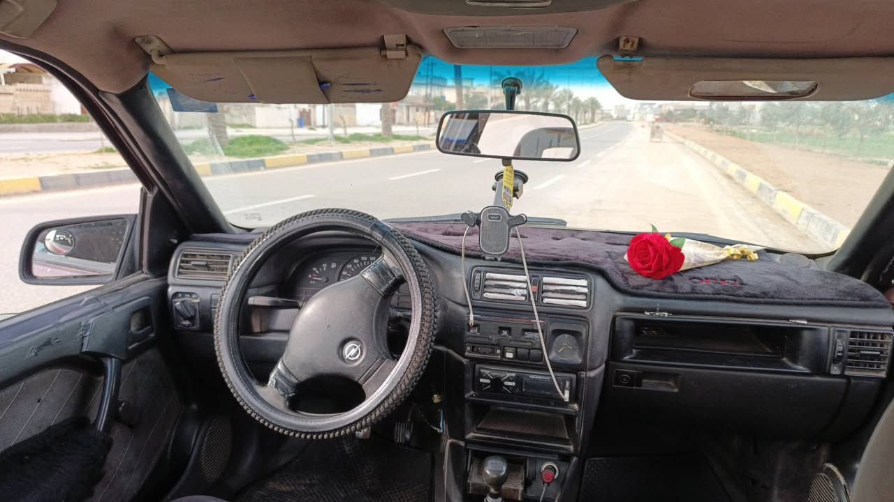 السلام عليكم...
اوبل فكترا 
موديل 1991
حجم/1600👉
سنويه ورقم جدد رقم انكليزي
كابون بانزين
محرك شرط
شوشه بس شرط ما تنزل نقطه ماي
وايرمنيا كلها شرط شغاله
طخم جديد طستها حيل حلوه 
بدون ضرر 
سستم سماعات جديد 🖤👉
كشنات على وضع البلاد نضيفات داخلها حيل حلو ❤
السياره بيها تقحيل مبين بل صور دواير ودوسات ما بيهم  خيسان 
المكان تلكيف 
السعر 36 وبيها مجال 
الرقم ***********
