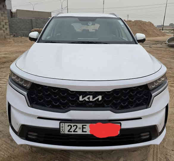 للبيع كيا سورنتو  2023  خليجي يعني كفاله عامه من كلشي.   شرط الفحص
حتى الدعاميات شرط.   
والسياره جديدة على وضع الشركه 
مواصفات فووول بس قماره حديد
5 كامرات 360   بصمه دخول ذكي 
كشن حار وبارد + جلد + 2 كهرباء 
كير ماوس  محرك 6 شرط على وضع الشركة 
لايت 4 عدسات    داخل جلد 
7 راكب  3 قطع تبريد ثلج
تحكم ستيرن كامل + شفتات 
حساس خلفي و امامي.  ويل كروم 
شاشه كبيرة + جي بي اس 
بردات خلفية.    جنطه كهرباء 
السيارة حلوة وجديدة لوك بحالت الوكاله ماشيه 55
رقم اربيل دولي سنويه جديدة يعني شرط التحويل 
السعر 310 
***********
***********
