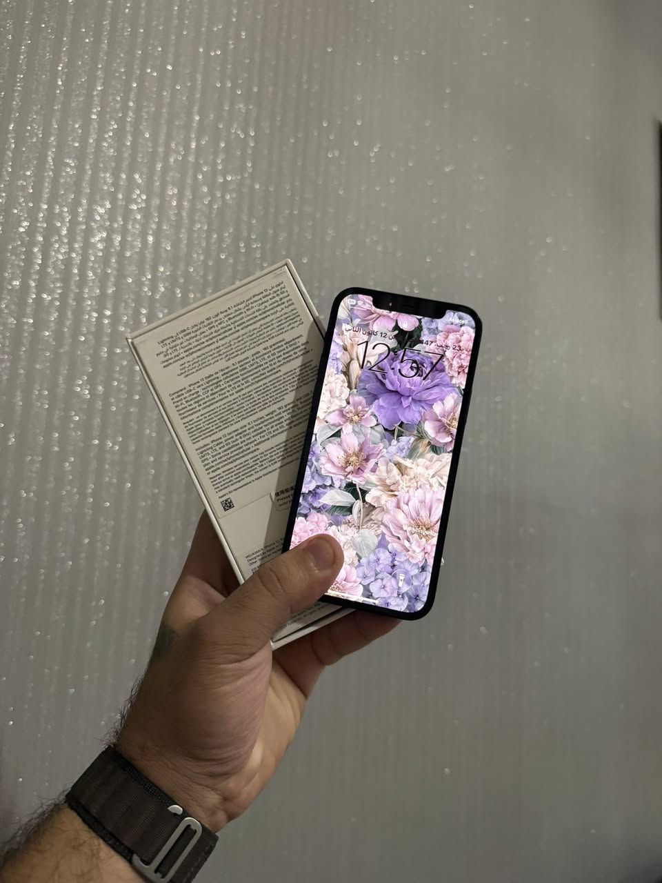 ايفون 12عادي للبيع الذاكره 128 بطاريه 91 الجهاز جديد استخدام سنه شركة ماستر السعر 325الف 
أمانة الله الجهاز لا مفتوح ولا مصلح وانطي بي ضمان اذا كان مصلح 
الموقع بغداد الكريعات شارع العياده الشعبيه 

الرقم ***********
