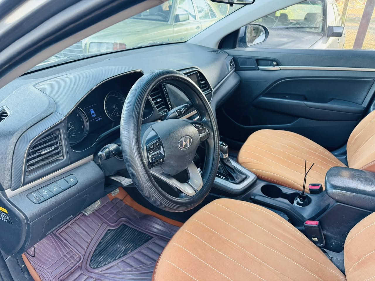 السلام عليكم الانتره 2019 كوريه حادث خشم جاملاغات خلفيه وقبق الباقي كفاله بدون ايرباك رقم اربيل بسم عربي تحويل مباشر فول ماعده الفتحه بصمه اشاير ترحيب تدفئه كشنات مري شفط شاشه كامره اشاير بل مري سياره جديده بيع او مراوس ذي قار الرفاعي $$120 
***********
