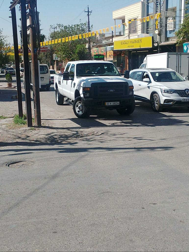 فۆرد  2008...f350 .،١٠ بستۆن بە نزین مه کینە مە رغوب بێ بۆیاخ  په له یه ساردی هه یه هه موگیانی به شه رت سه نه وی و ژينکه ی نوێ یه...*********** السليمانية, العراق
