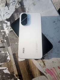 موبايل Poco F7  موبايل مستعمل بس قليل  شاحنه 90 واط  الكارتونه مالته ه...