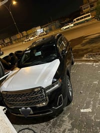 جمسي اكاديا للبيع أو مراوس حسب الرغبه مديل2020 صبغ 4قطع رقم07836433085