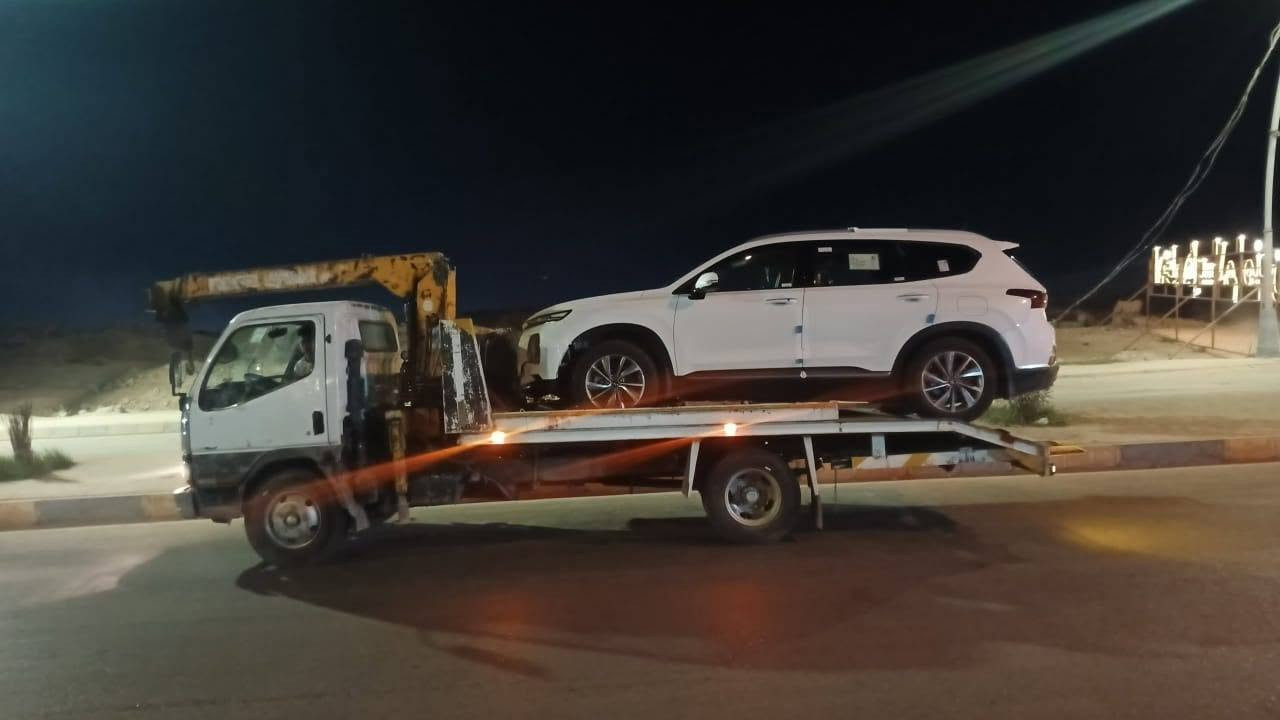 سلام عليكم كنتر بزون موديل95 وايرمنيه كلها جديده محرك 108 بدي ثابت طول 5 متر  كرين طين ونص 2سلايت سنويه 2028شرط التحويل المكان الموصل
***********
***********
