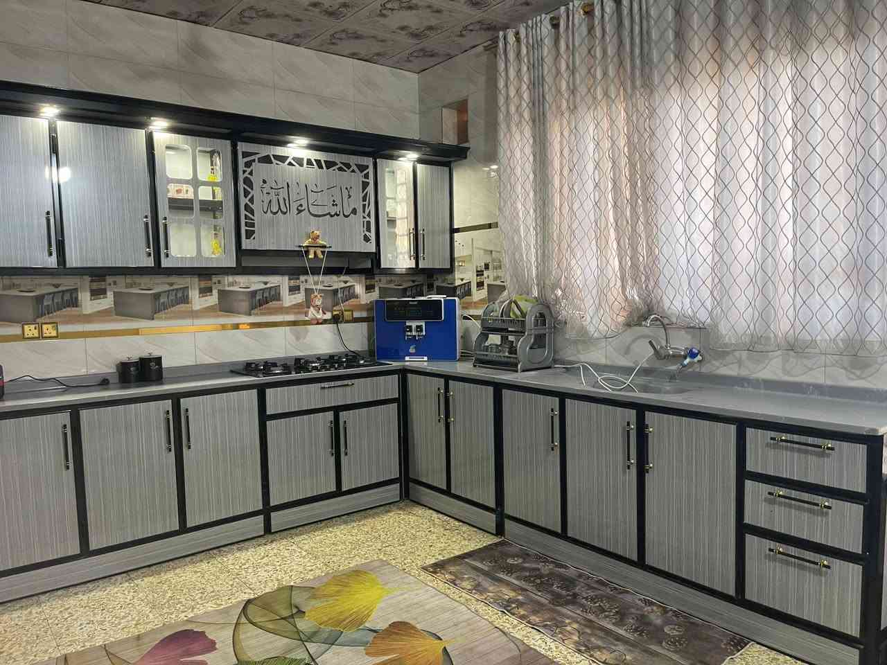 كاونتر  البيع استعمال قليل جدا  مكان بغداد للاستفسار عل خاص او اتصال ***********
