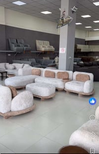 كنب • مستعمل • نظيف