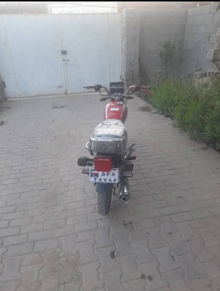للبيع دراجه اربعه كير سونك مديل ٢٤ أوراق محرك حلو شلعة معدل فول كهربائياته شغاله دراجه حلوه السعر ٤٥٠ الجيه المكان كربلاء شارع بغداد قرب سيد الوصياء عمود ١٢٨ لستفسار على الرقم ***********
