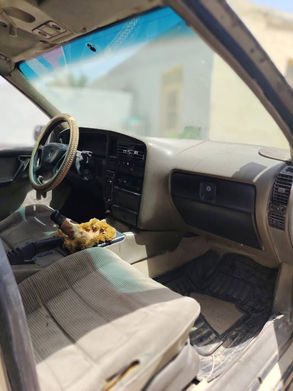 اوبل وميكا رقم نجف انكليزي بسمي كير اومحرك حجم٢٠٠٠ جدد تخم تاير باتري جديد حداديه جديده السياره مكفوله من ظربه السيارة جاهزه اترايك وين مايعجبك السعر ١٧ اوبيها مجال قليل مكاني النجف تلفون ***********
