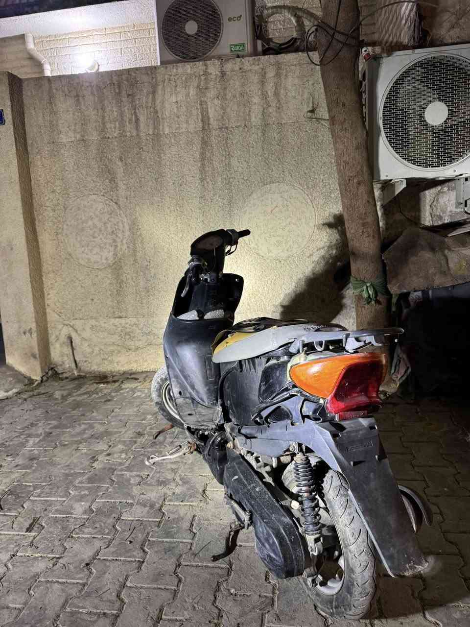 دراجه عصفوري للبيع مكينه مكفوله ومقفوله مكينه رمبه اكفله الك كفرات مابيه دراجه مقفوله اكفلك محرك رمبه ممدود عليه سبانه معليك بالكشر سعر ٤٥٠ وبي مجال للشراي قليل دراجه لكطه للتواصل خاص وبس الشراي يطب


**إذا كنت صاحب هذا الإعلان وتريد حذفه لأي سبب، رجاءا أرسل رسالة إلى الدعم الفني**