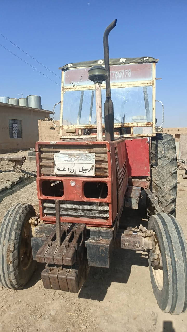 تركتر فئات للبيع موديل 82رقم سنويه بدون تحويل العنوان كركوك ناحية الرياض للاستفسار الاتصال على الرقم ***********
