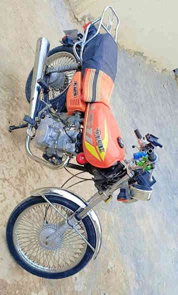 السلام عليكم دراجه موديل 21 تايجر السعر 425 في مجال بسيط ***********
