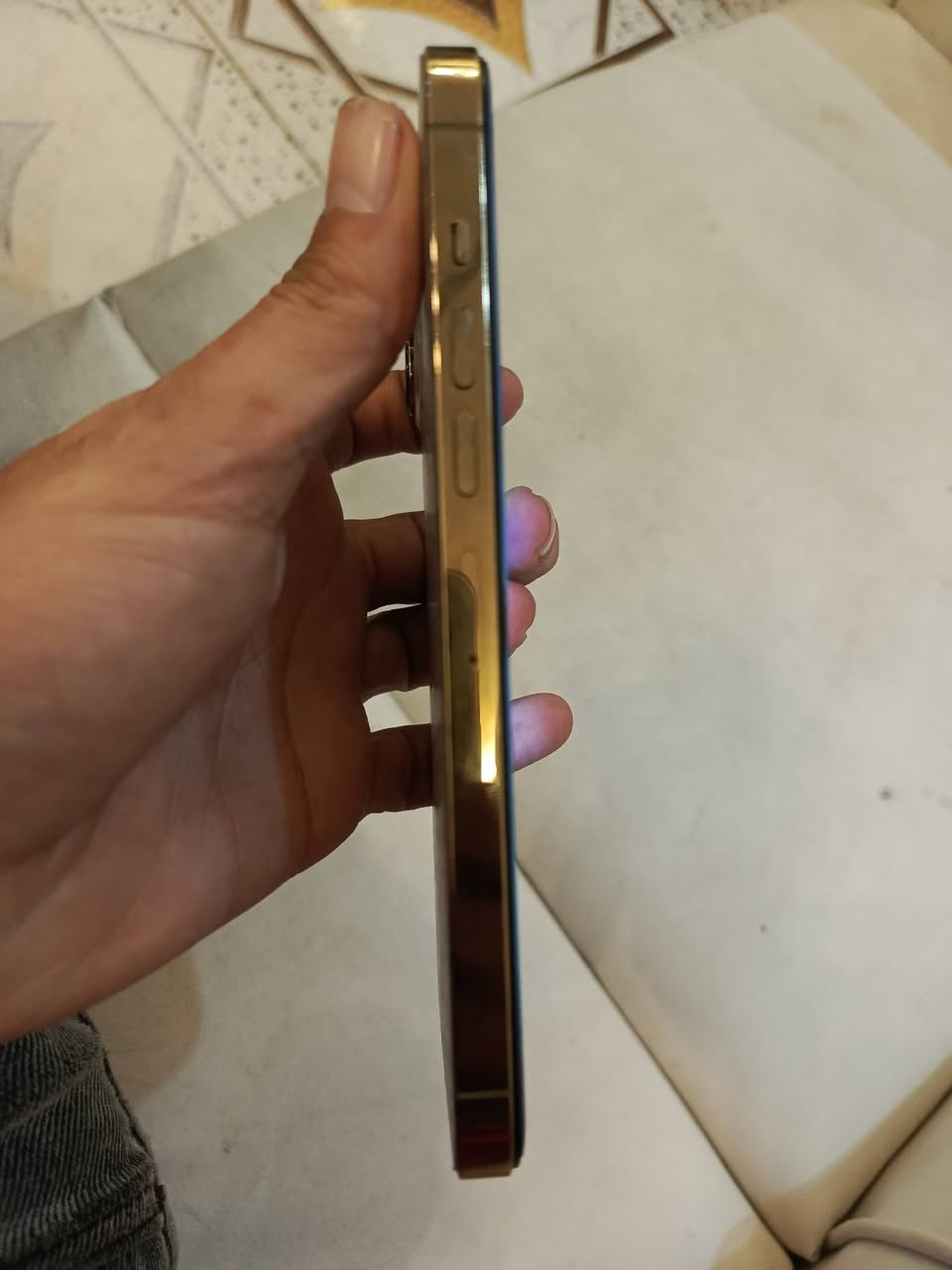 سلام عليكم ايفون 13 برو ماكس مبدل شاشه وبطاريه وضهر مفطور فيس ايدي شغال ذاكره 128 بسعر مناسب ب420 وبيه مجال للاتصال ***********
