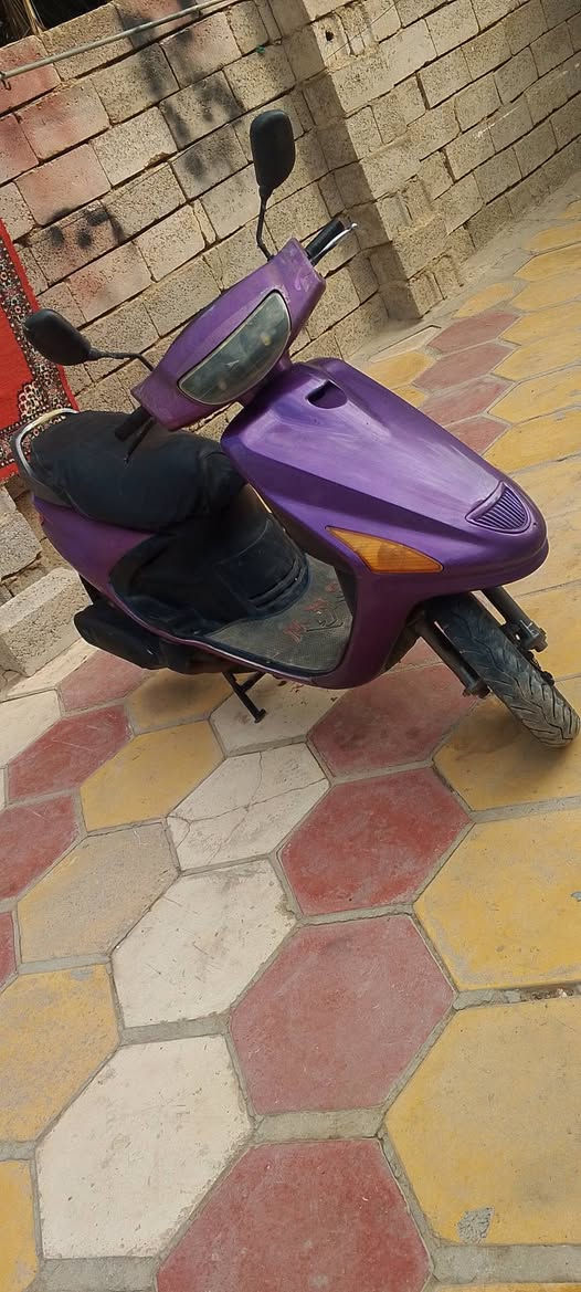 دراجة للبيع فراشة نوع نثية دراجة نضيفة مكينة ناعمة حلوة كلش دبلات جدد كهربائيات  شغالة مكينة مفتوحة مرة واحدة فقط السعر 350 وبيها مجال مكان النجف الأشرف ابو اصخير الرقمم
 ***********
