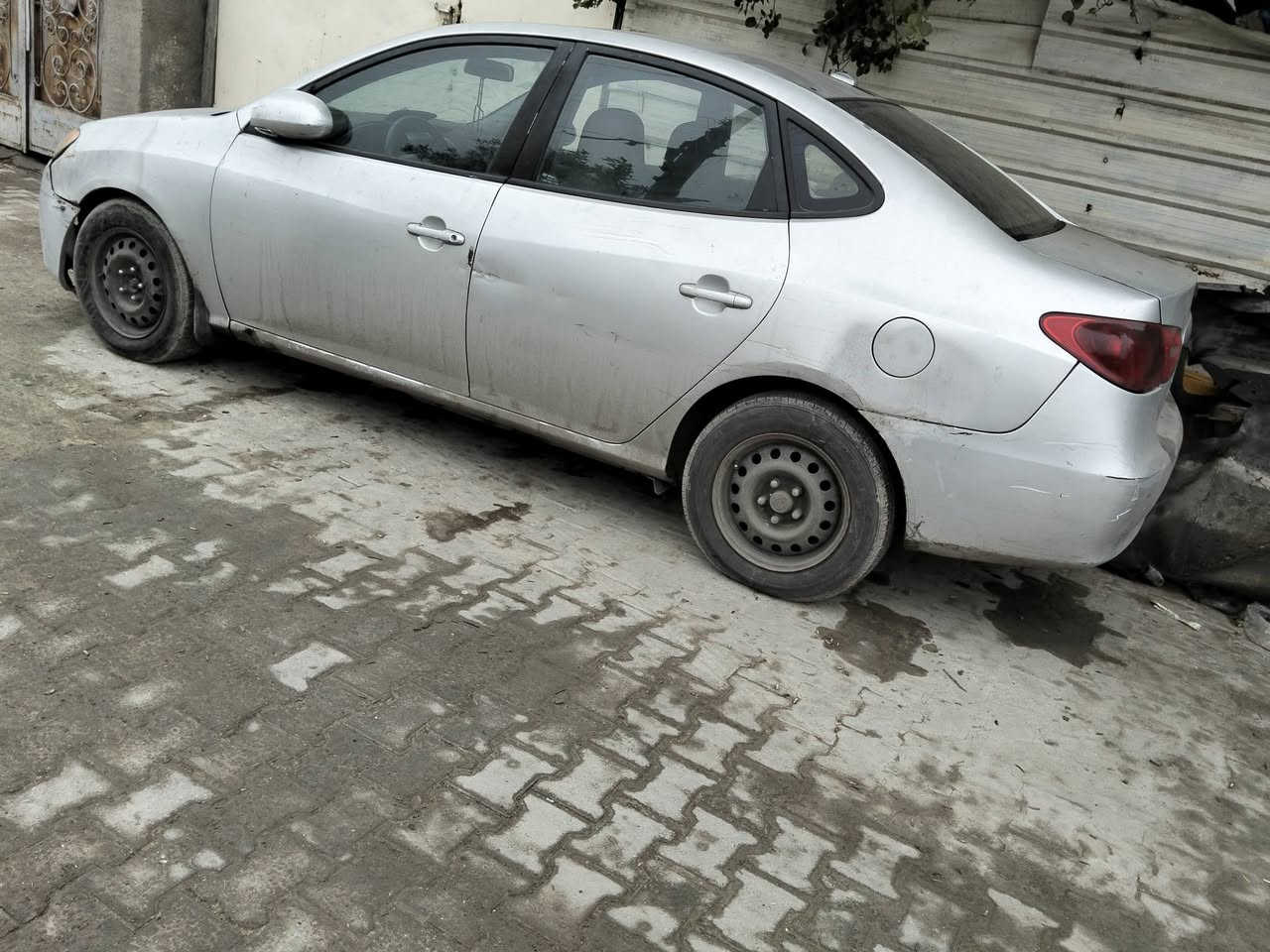 اربع ابواب النترا لون سلفر وجاملاغات اماميه وبنيد للبيع البوب كامله مع البطاين والجام شلع كاملات بيبان صافيات حلوات تفيد واحد عنده صفره ويرشهن وسعرهن مناسب اربع بوب 200 كاملات وبنيد ب 40 الف والجاملاغات الواحد ب 20 الف مكاني بغداد مدينه الصدر


**إذا كنت صاحب هذا الإعلان وتريد حذفه لأي سبب، رجاءا أرسل رسالة إلى الدعم الفني**