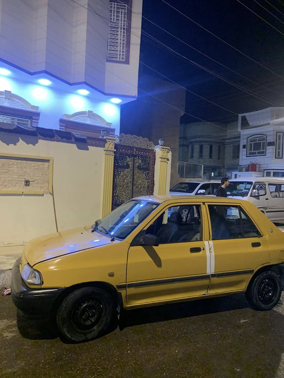 السلام عليكم سايبه موديل 15سنويه منتهيه ب20غرامات عله راعيه شوكت ما يعجبك حول وعليه هيئه بل 400الف ول هيئه عل مشتري مكينه بيه خيط ستوه بادي بيه وتبريد مايشتغل وبيه بعض الملاحضات سعره20مكاني ياسين خريبط ***********
