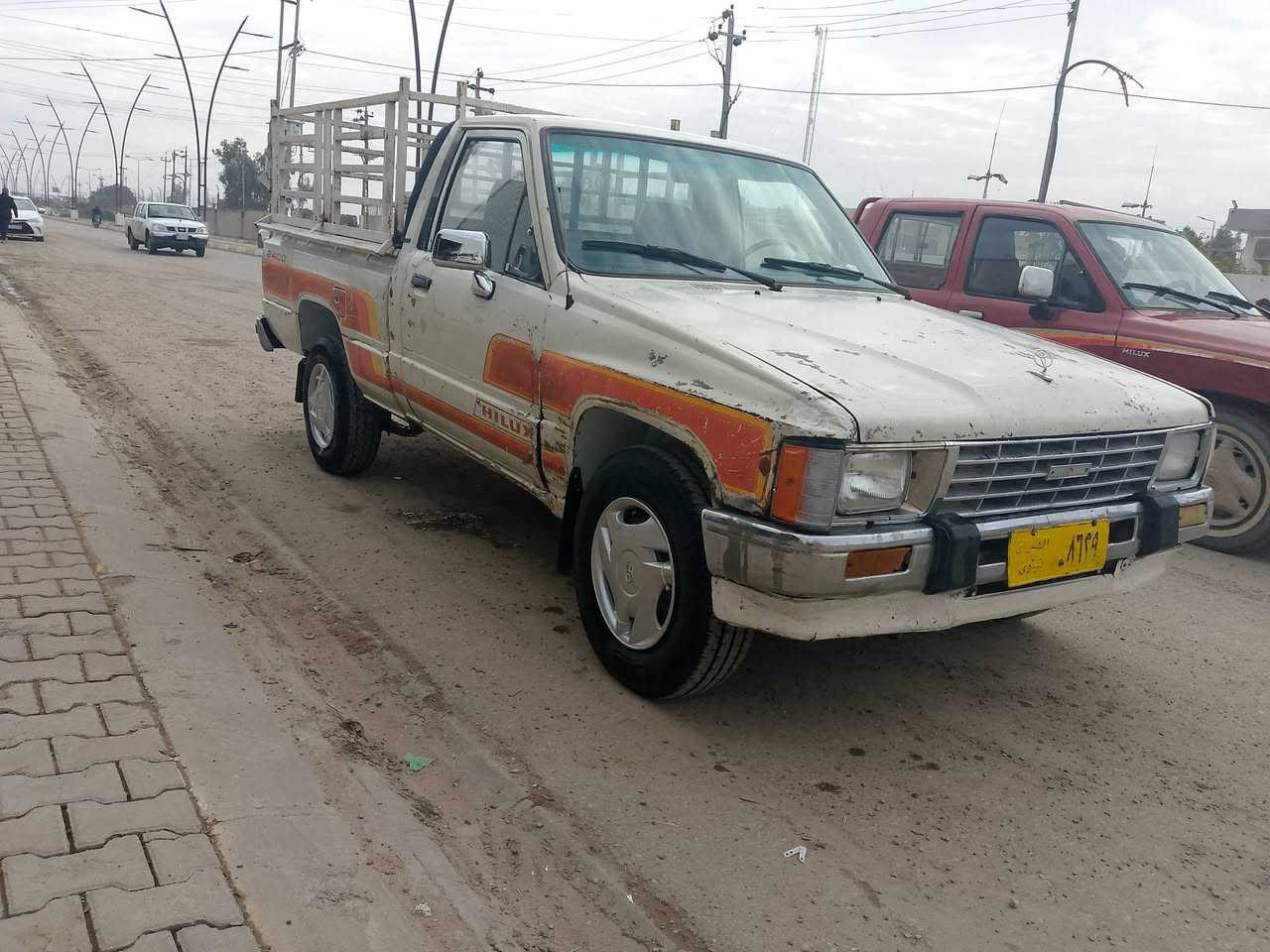 السلام عليكم بكم ٨٨ كروسيده ٤ كير محرك جديد صار سبوع جفتو كامل كير شرط تايرات جدد مال جنيه واليريد يشتغل بيها صاحبها متوفي واهلها موجودين ابيع حبل مكفوله قانونا وعشائيريا السعر ٣٢ بيها مجال قليل ***********
