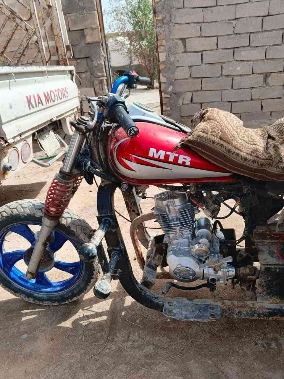 سلام عليكم الستوته كلك البيع محرك انضيف الستوته انضيفه اعندك ابس الكسن اتعبان الباقي كله انضيف شوفت عينك الشاصي انضيف المكان البصره قضاء الزبير ***********
