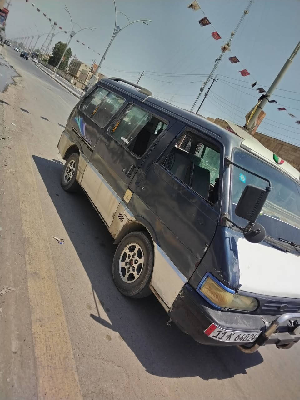 السلام عليكم موديل 95  السانويه لل 30 تريد تحويل تريد وكاله محرك كير اكسل كفاله سياره حلوه بس شواصي عمرهن جديد  ***********.             ***********.       ***********          38 بها مجال
