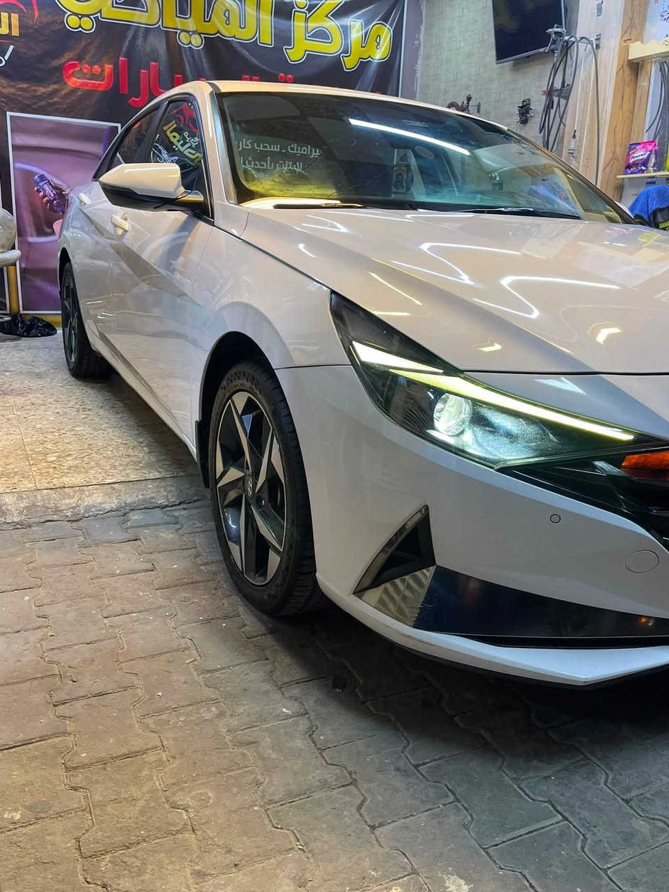 سلام عليكم 
الانترا خليجي محرك 2000 
166Km
بنيد صبغ 
السعر 145$
مكان نجف ***********
