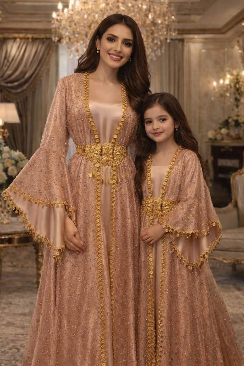 جديد بارقى ❤️❤️
زي الكردي🥰🤍
                شوفولي جمال 🍂 قياس البنت متوفره من سنه  لحد 13
قياسات النسائي متوفره
جماليه زي الكردي 😊 😊 
 السعر الحجز على الخاص 
             توصيل جميع المحافظات🚕


**إذا كنت صاحب هذا الإعلان وتريد حذفه لأي سبب، رجاءا أرسل رسالة إلى الدعم الفني**