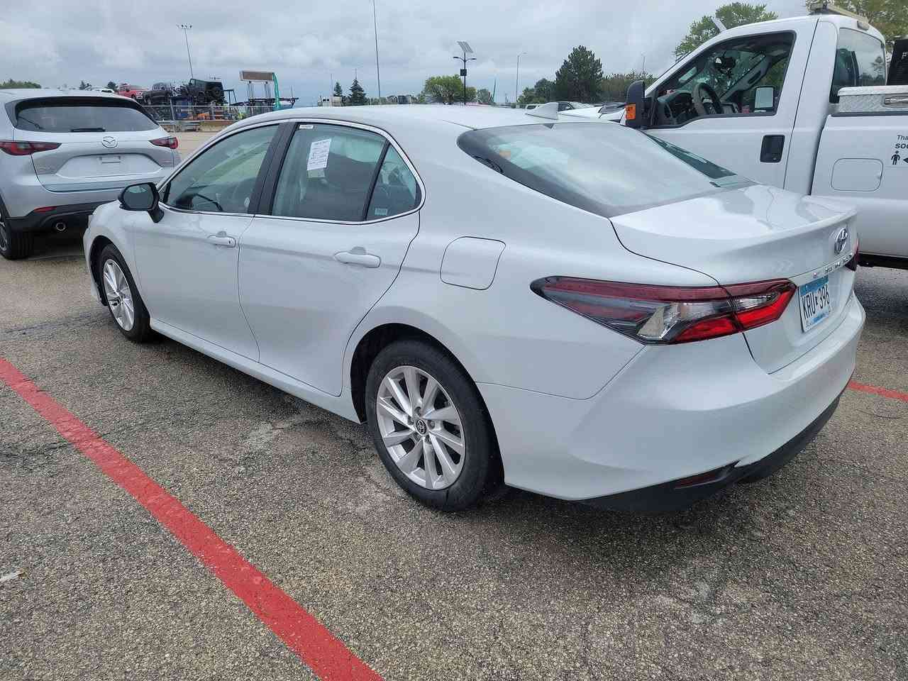 كامري موديل ٢٠٢٣ رقم اربيل بسمي حادث طرف جاملغ صار عندي طخه بين بابتين على باردماشيه ٣٧ السعر ٢٢٥  ***********
