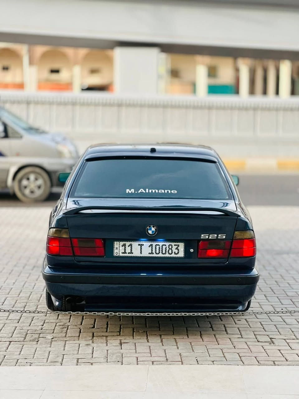 بسم لله الرحمن الرحيم
BMW/525iتك فانوس مسكر اصل 
موديل 1993رقم بغداد مميز بسمي سنويه لل2029 هزه ومداور كامل كله جديد ستوني محوله بسمي شخصيآ كير مكينه خير من الله شلعه ومعدل حداديه تكم تاير تبريد ثلج كلشي شغال بيه ضفيرته بلاد لا مجطله ولا مكصكصه شادله مروحه F01 كهربائيه كشره يخبل صبغ فقط داير جماليه 
سعر 65 مكاني بديوانيه ***********
