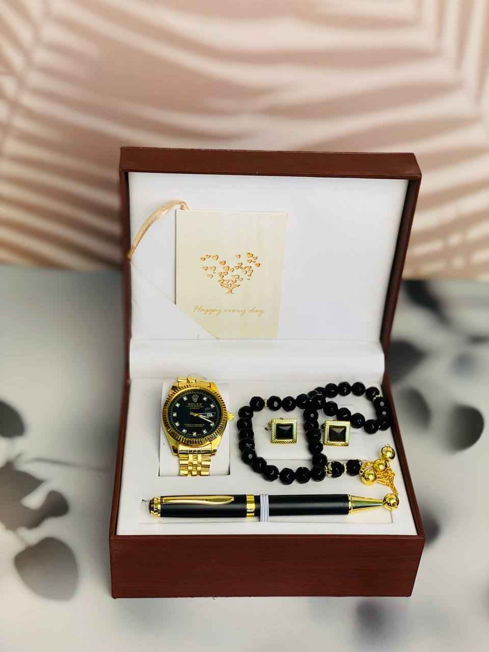 طقم متكاملة (عطر، ساعة، قلم، سبحة، كبكات) بتغليف راقي وبطاقة إهداء. 🎁❤️

1.عطر أمير العود (الرائحة الثابتة والفواحة). 🪵🔥
• ساعة ذهبية فخمة + قلم وسبحة وكبكات بتصميم ملكي. 👑

2.⌚ ساعة ذهبية بمينا سوداء تخطف الأنظار.
• 🐎 عطر ليل ملكي من لطافة (الأكثر طلباً).
• 📿 سبحة، قلم، وكبكات بتصميم عصري كربلاء, العراق


**إذا كنت صاحب هذا الإعلان وتريد حذفه لأي سبب، رجاءا أرسل رسالة إلى الدعم الفني**