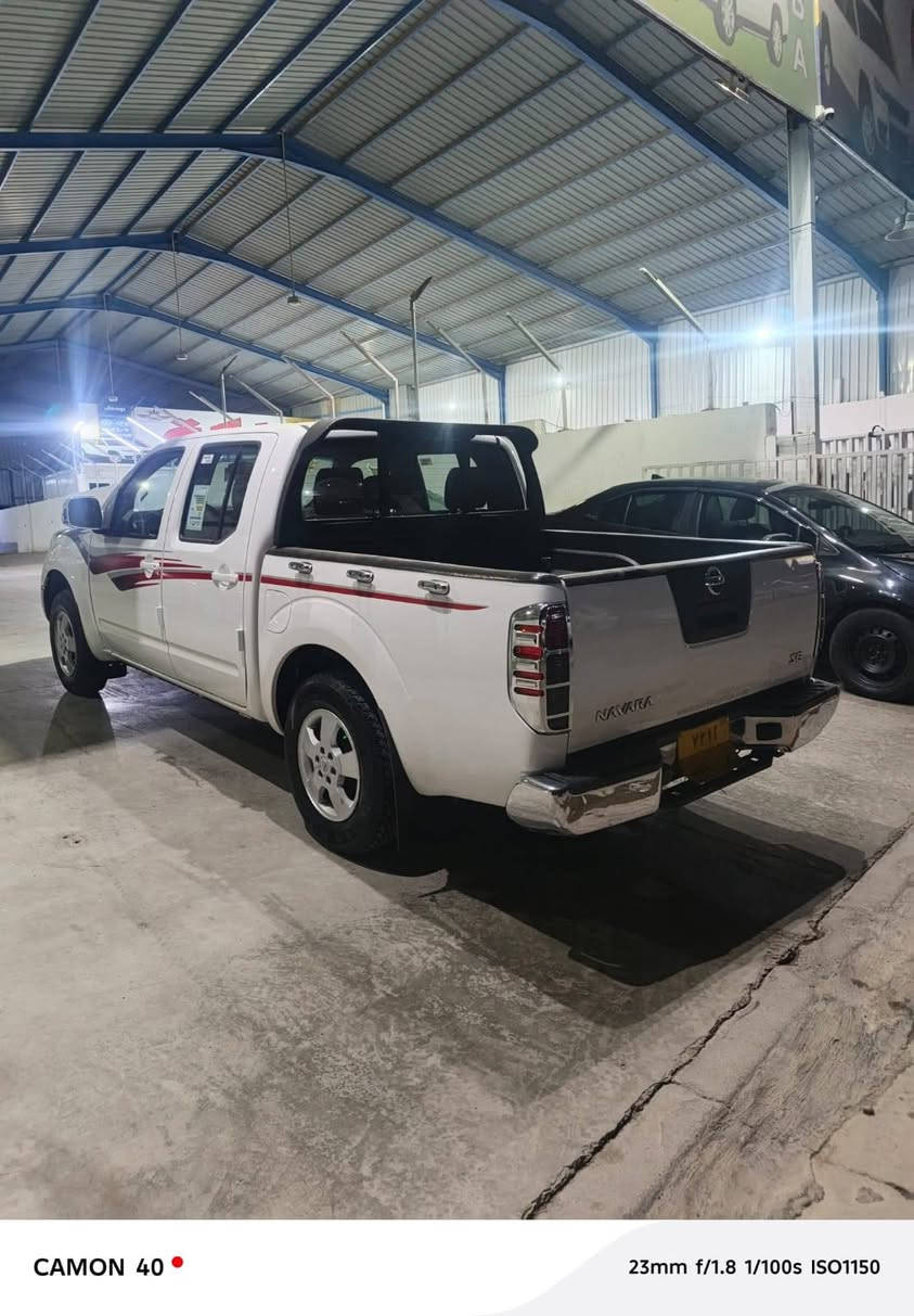 نيسان نفارا موديل 2009 
رقم سليماني تحويل وكالا شرط 
سعر 105 ورقات  ***********
كير محرك كهربائي كلها بشرط 
محرك مامفتوح. شرط 
سياره بدون دعم بدون صبغ 
بيها ثلاث مكانات تعديل بارد 
عنوان كركوك شراع معارض كركوك, العراق
