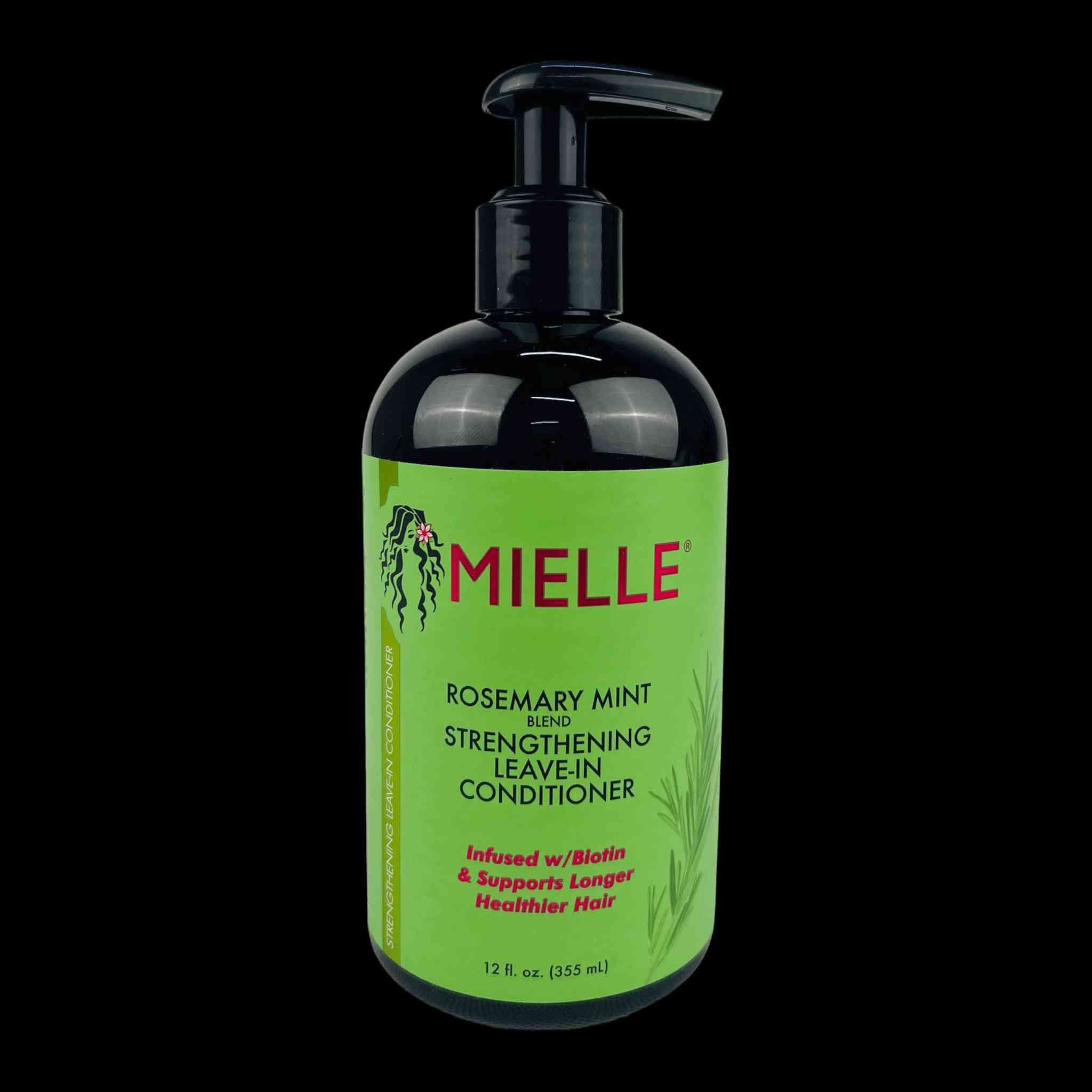 مكيف ليف ان تقوية الشعر اكليل الجبل والنعناع من Mielle.

الفوائد الرئيسية:

تقوية الشعر: يحتوي على خلاصة الروزماري والنعناع، المعروفين بقدرتهما على تقوية الشعر وتحفيز نموه، مما يقلل من التكسر والتساقط.

تغذية عميقة: يوفر تغذية عميقة للشعر وفروة الرأس، مما يعزز من صحتهما ويمنح الشعر مظهرًا صحيًا ولامعًا.

ترطيب وتلطيف: يساعد في ترطيب الشعر وتهدئة فروة الرأس، مما يجعل الشعر ناعمًا وسهل التحكم.

منعش ومنشط: النعناع يوفر إحساسًا منعشًا ومنشطًا، مما يعزز من الشعور بالانتعاش بعد الاستحمام.

طريقة الاستخدام:

بعد غسل الشعر بالشامبو، ضعي كمية مناسبة من البلسم على الشعر، مع التركيز على الأطراف. اتركيه لبضع دقائق ثم اشطفيه جيدًا.

مميزات المنتج:

مناسب لجميع أنواع الشعر، خاصة الشعر الضعيف والمتساقط.

يحتوي على مكونات طبيعية وخالٍ من السلفات والبارابين.

يترك الشعر برائحة منعشة ومنشطة.

يساعد في تقليل تساقط الشعر ويعزز من نموه بصحة.

حجم العلبة: 355 مل

السعر 25 الف
للطلب ارسال رساله على الخاص


**إذا كنت صاحب هذا الإعلان وتريد حذفه لأي سبب، رجاءا أرسل رسالة إلى الدعم الفني**