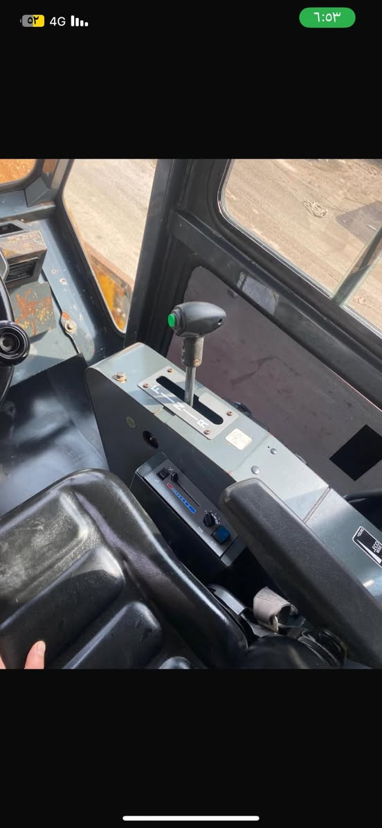 سلام عليكم حادله موديل 2015 اصل ساكاي رقم بصره جديد ستيل + ضلف زوج تايرات جدد تدفئه وتبريد بلادي قماره بلاديه مكينه بم ونوزل  ازوزه سوبر الحادله فول ميكانيك مكفوله لافتح ولاصبغ وبشغلهه للاستفسار ***********
