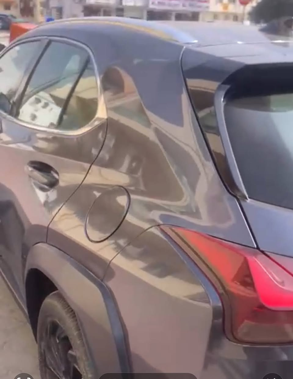 ليكزس هايبرد وارد مسجله في الإمارات ٢٠٢٤ ممشى ٨٠ الف كيلو مطلوب فيها ٢٠ الف دولار


**إذا كنت صاحب هذا الإعلان وتريد حذفه لأي سبب، رجاءا أرسل رسالة إلى الدعم الفني**