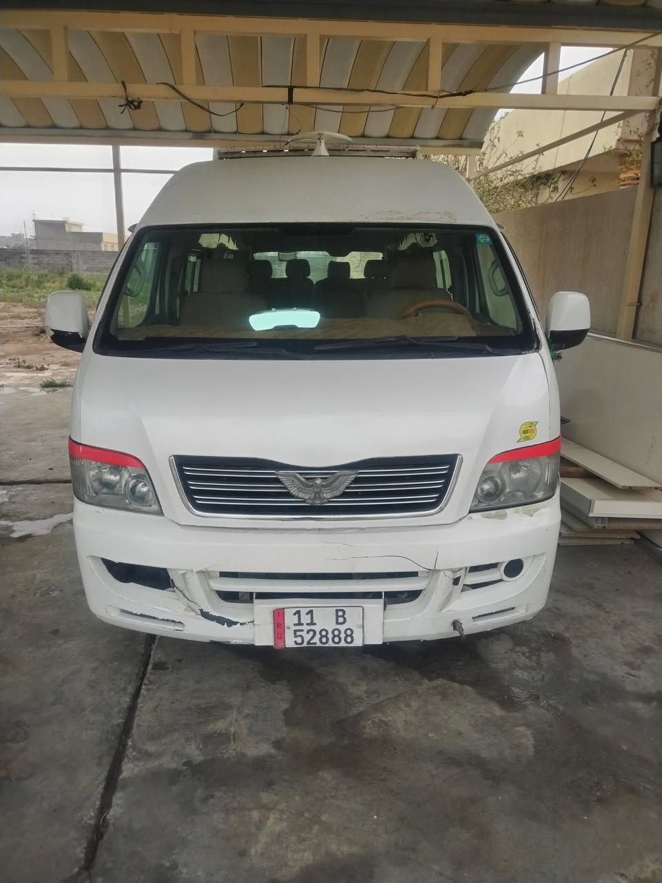 السلام عليكم من رخصة الدمن عندي سياره شيري موديل 12 رقم بغداد بسمي انكليزي سنويه لحد ال30 مصفر هيئة وغرامات شرط التحويل محرك كير اكسل خير من الله تخم تاير صدر كله جديد جاهزه للشغل محرك ففتي 3000 السعر100$وبيها مجال للستفسار اتصل على الرقم ***********
