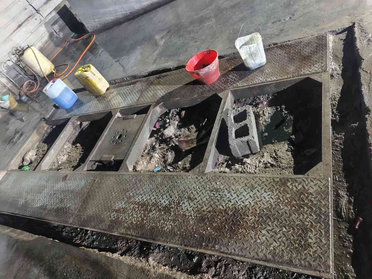 السلام عليكم
جك غسل سيارات هندي شغال كامل هوه وقاعدته مستخدم ٥تشهر بس مكان أبو غريب الحصوه سعر مليون و ١٠٠
الرقم 
*********** بي واتس
