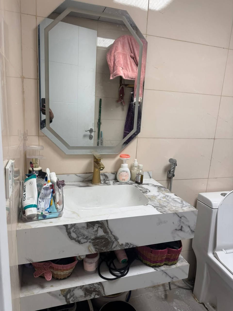 غراض بيت للبيع بسعر مناسب بسبب الانتقال الخاص مفتوح مؤقت للإستفسار فقط جميع التفاصيل للبيع سوي سكرين للحاجة وراسلني


**إذا كنت صاحب هذا الإعلان وتريد حذفه لأي سبب، رجاءا أرسل رسالة إلى الدعم الفني**