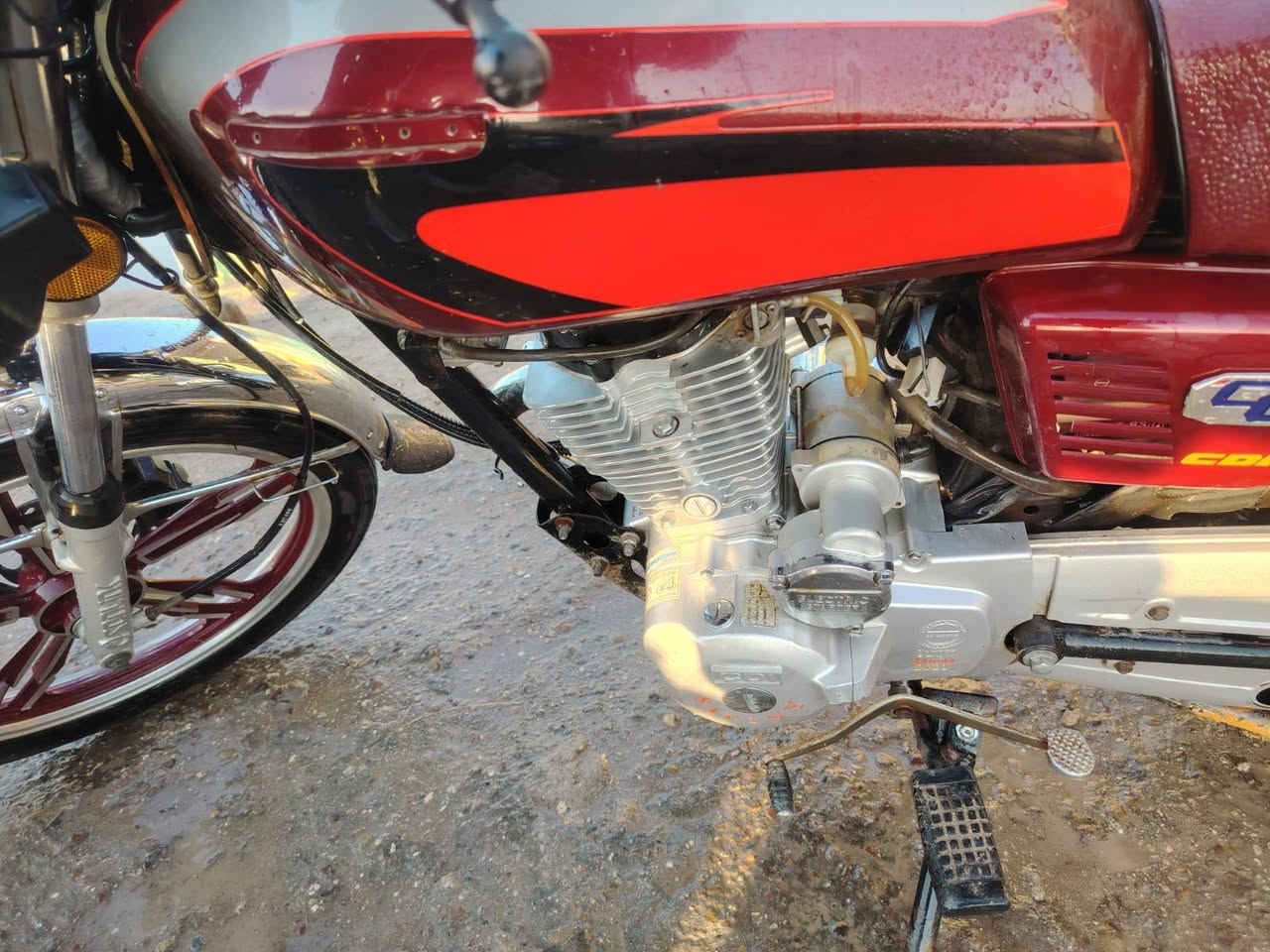 سيفان جديده بابل طريق الجفل السعر 650  ***********
