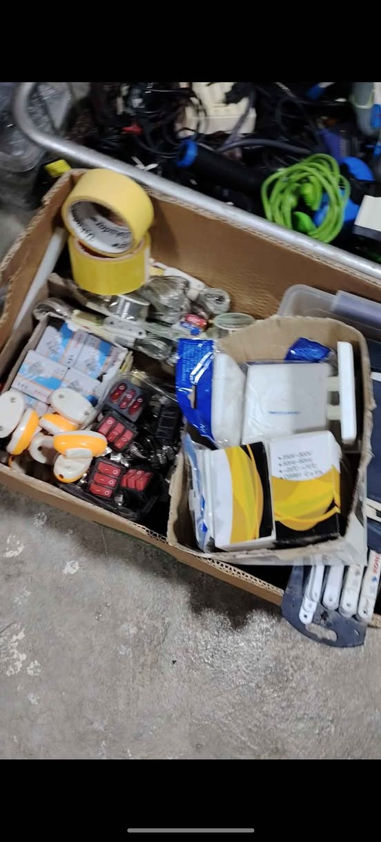 تشتيت كهرباي بوو فروتني سعره ك مناسب هه جيي بفيت بوو دكاني ***********
جهئ وان ل دهوك دهوك, العراق
