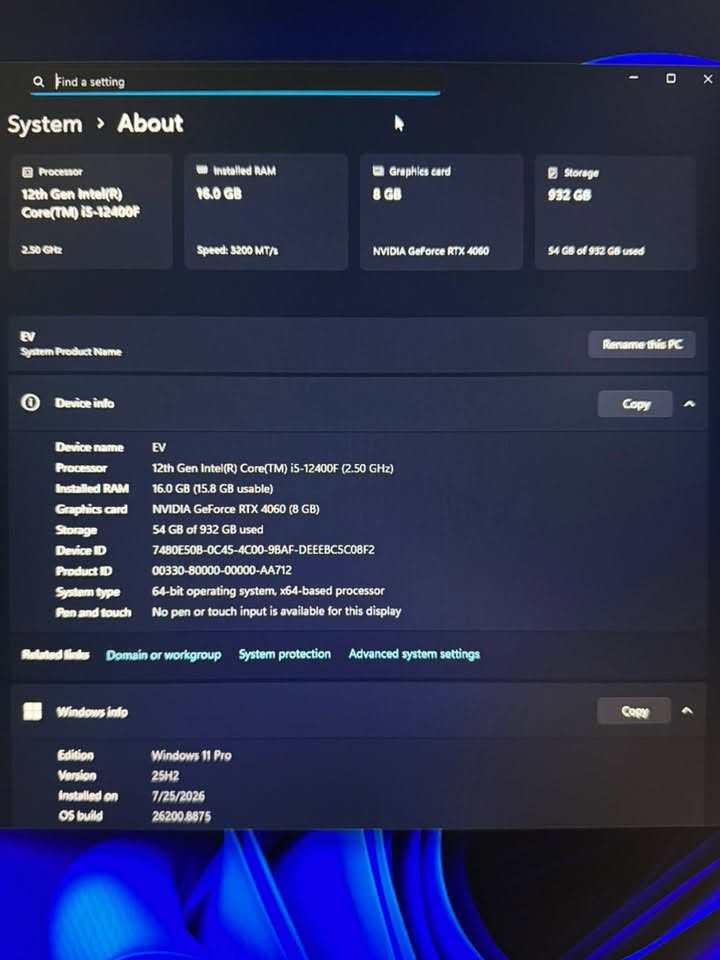 السلام عليكم
I5 12400 مبرد غازي 
Ram 16g 3200 رام 
4060 msi كارت شاشه 
M.2 pny 1t هارد 
H610 asus  بورد 
Psu 600w  باورسبلاي 
Case 4 fan argb كيس 
للبيع ب ٩٧٠ وبيها مجال 
بغداد البياع 
***********
