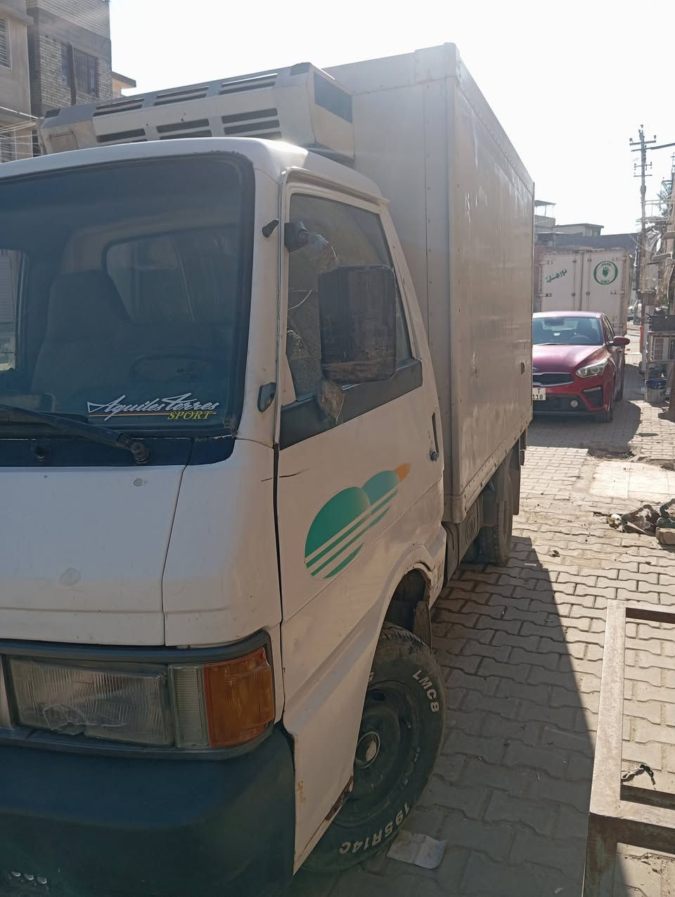 السلام عليكم ورحمه الله وبركاته سياره كيا فحل سنويه جديده رقم جديد براد شغال ثلج  الشراي اتصال عل رقن***********
