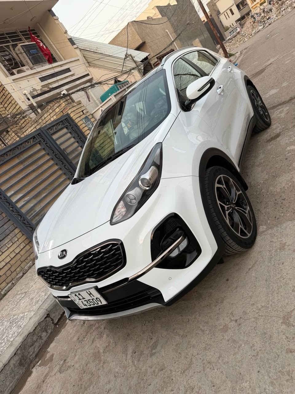 سبورتج 2021 جي تي لاين خليجيه رقم بغداد باسمي 
مكفوله من تبديل والصبغ جديده 
ماشيه 75 محرك 2000 دوش 
فول مواصفات 
بصمه جلد بانوراما كراسي كهرباء 
مكانه بغداد الكرخ سعر 223 
*********** Colombo, Sri Lanka
