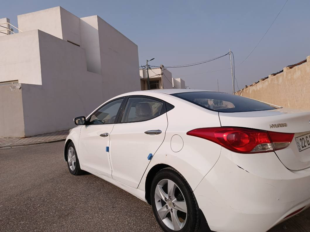 السلام عليكم النترا موديل 12 مكينة 1600 مكفوله كفاله عامه عده بارد بسيط بل هلال الخلفي مكينه وكير مكفولات جاهزه من كلشي تخم تاير كل نقص مابيه
شاشه اندرويد تتفئه 
رقم اربيل تريد كاله تريد تحويل جاهزه السياره ما متعوبه 
اكرر جاهزه من كلشي 
المكان نجف 
السعر115اوبيه مجال 
الرقم***********
