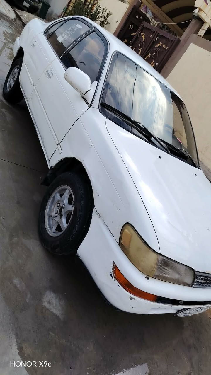 كورلاه للبيع موديل.  1992
صلاح الدين مشروع وطني   
 سياره مكفوله من ضربه كير اوتوماتيك سياره جاهزه من كلشي مكفوله من ضربه واخياس سياره جاهزه
السعر ٥٥ وبيه مجال العنوان كركوك/***********
