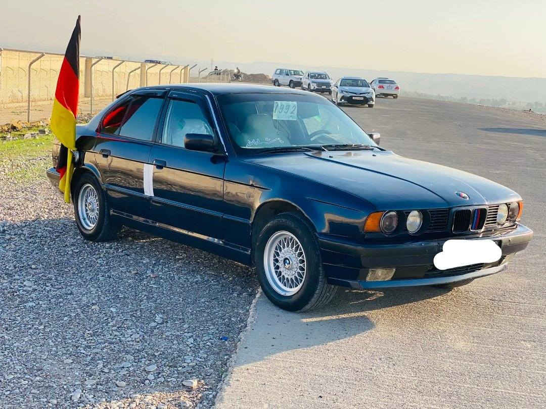 السلام عليكم بي ام 525 كبس كير عادي موديل1992 بلادي تبريد مربوطه منضومه بس ميشتغل صدر امامي خلفي جديد تخم تاير دوشمه باتري اول مرة تنصبغ بدون معجون رقم نينوى كمرك مدفوع سنويه ضايعه بيه واجه وكتاب فقدان غرفته حلوة سيارة نصبته فول لحيه جديدة حواجب جدد كهربائيات لايتات عالي ناصي اشاير بكات كله فول مسجل سستم صوت دمام مراوس فقط مكان بيجي ***********
