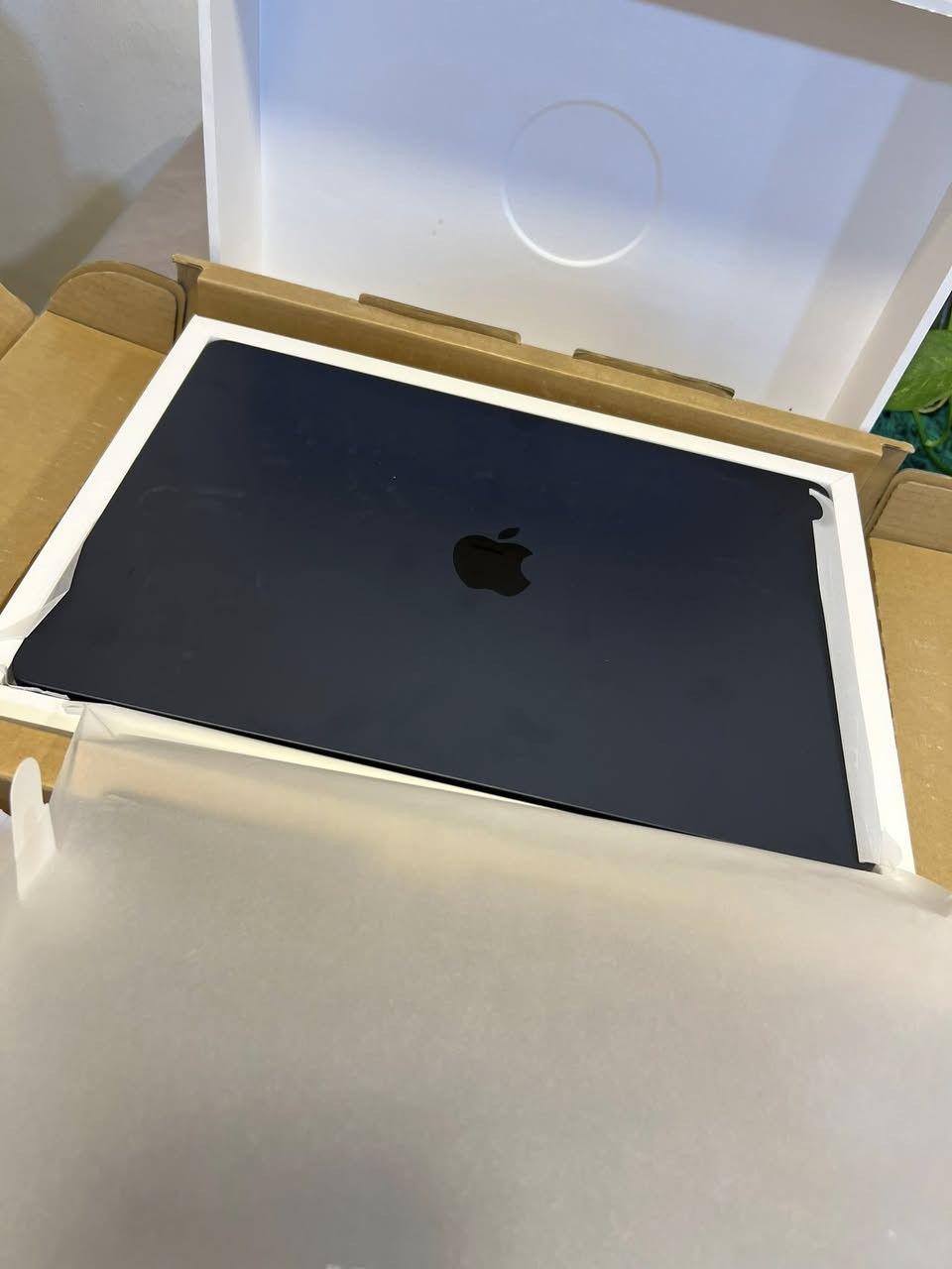 Mac Book Air
M2
256/8 
جديد غير مستخدم 
عدد دورات الشحن 0


**إذا كنت صاحب هذا الإعلان وتريد حذفه لأي سبب، رجاءا أرسل رسالة إلى الدعم الفني**