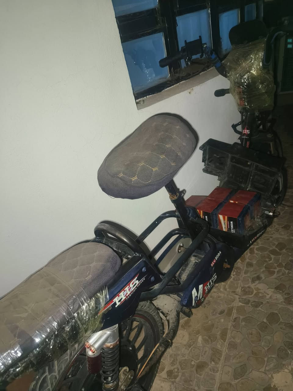 للبيع کرکوک
باتری عاطل

بۆ فرۆشتن 
بەس پاتری عاتڵە


**إذا كنت صاحب هذا الإعلان وتريد حذفه لأي سبب، رجاءا أرسل رسالة إلى الدعم الفني**