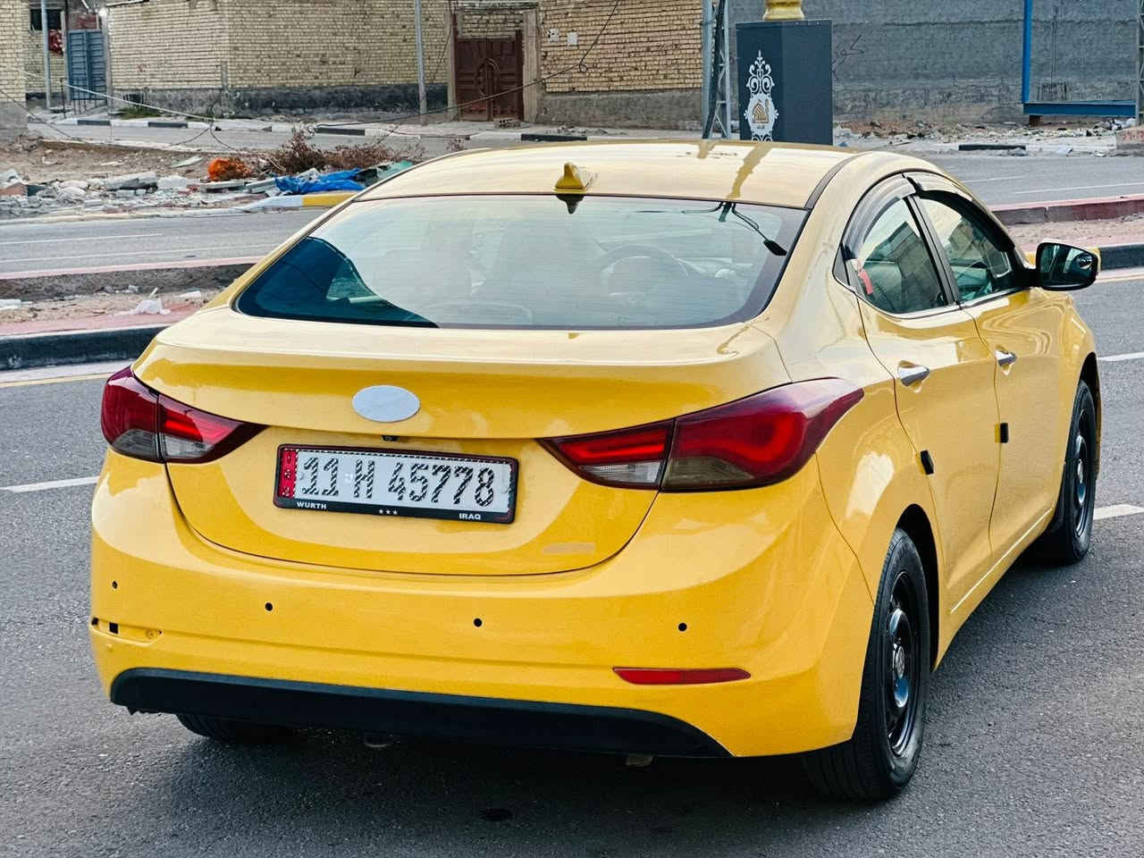 السلام عليكم النتره 2015 حادثه طخه بسيطه بل الجاملغ الخلفي بدون دواخل ليبل واحد السياره  الاستفسار *********** السعر 117 موصفات شاشه كامره دواره كشن كهربائي محرك 2000 دوش هيترات بل الكشنات لد امامي لد خلفي حساسات خلفيه محرك وكير مكفولات حداديه تخم تاير جديد رقم بغداد دوالي سنويه جديده المكان كربلاء
