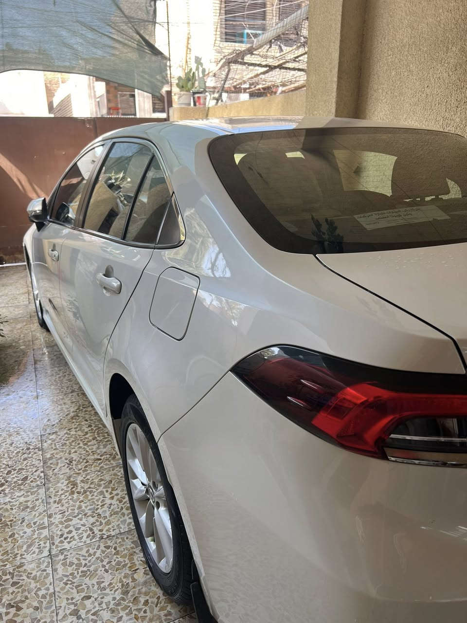 كورلا موديل 2021خليجي مكفوله من صبغ فقط بارد حافت باب سايق موصفات ساز معروفه  سعر ١٦٠ وبيها مجال قليل سياره كير محرك مكفول وبيها سونار 
مكاني بغداد البياع 
الاتصال ***********
