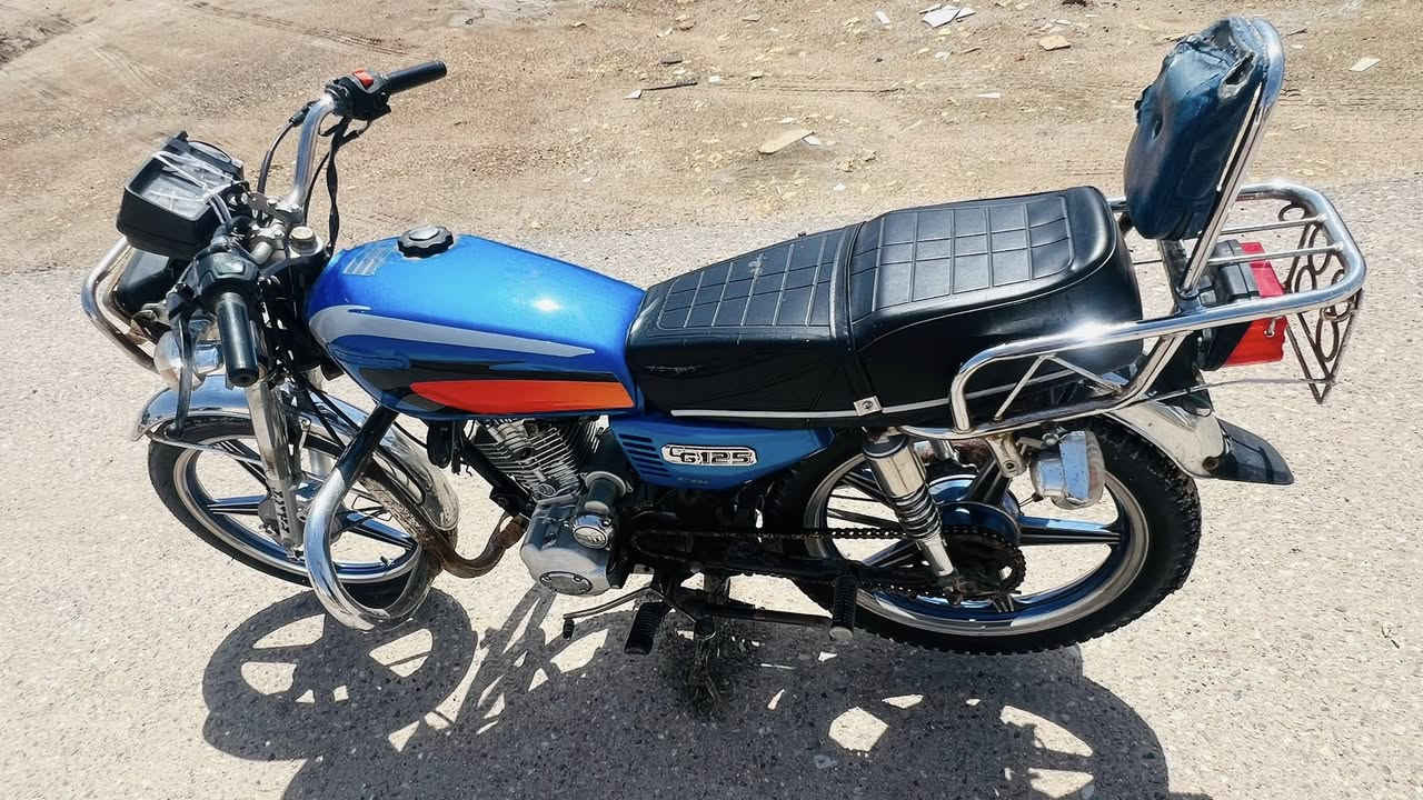 بارت مديل 2022 اوراق اصولي
‏￼سوق الشيوخ /// 550 وبيها مجال 

***********
